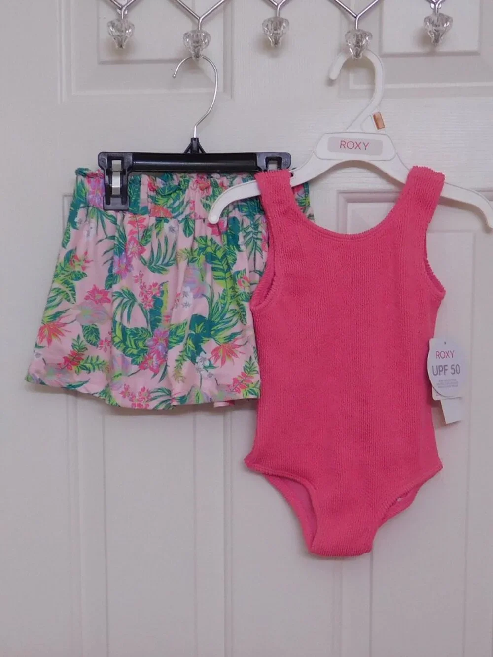 NWT Roxy 1pc Pink Swimsuit with Floral Skirt 2pc Set sz 4t